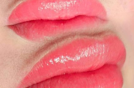 Lip blush L'Ancienne-Lorette